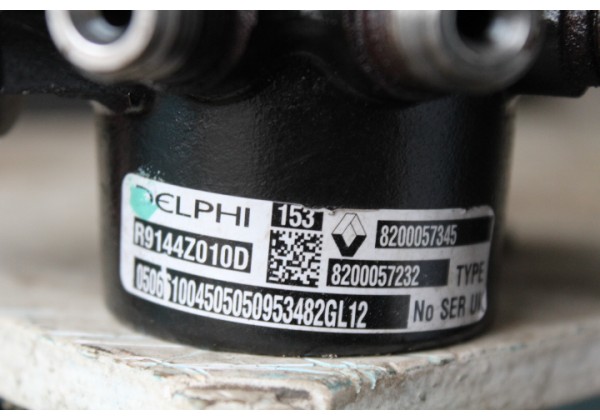 Рампа форсунок  DELPHI R9144Z010C/D, Сценік 2, Меган 2, Кенго, Кліо 2, 8200057232, 8200584032